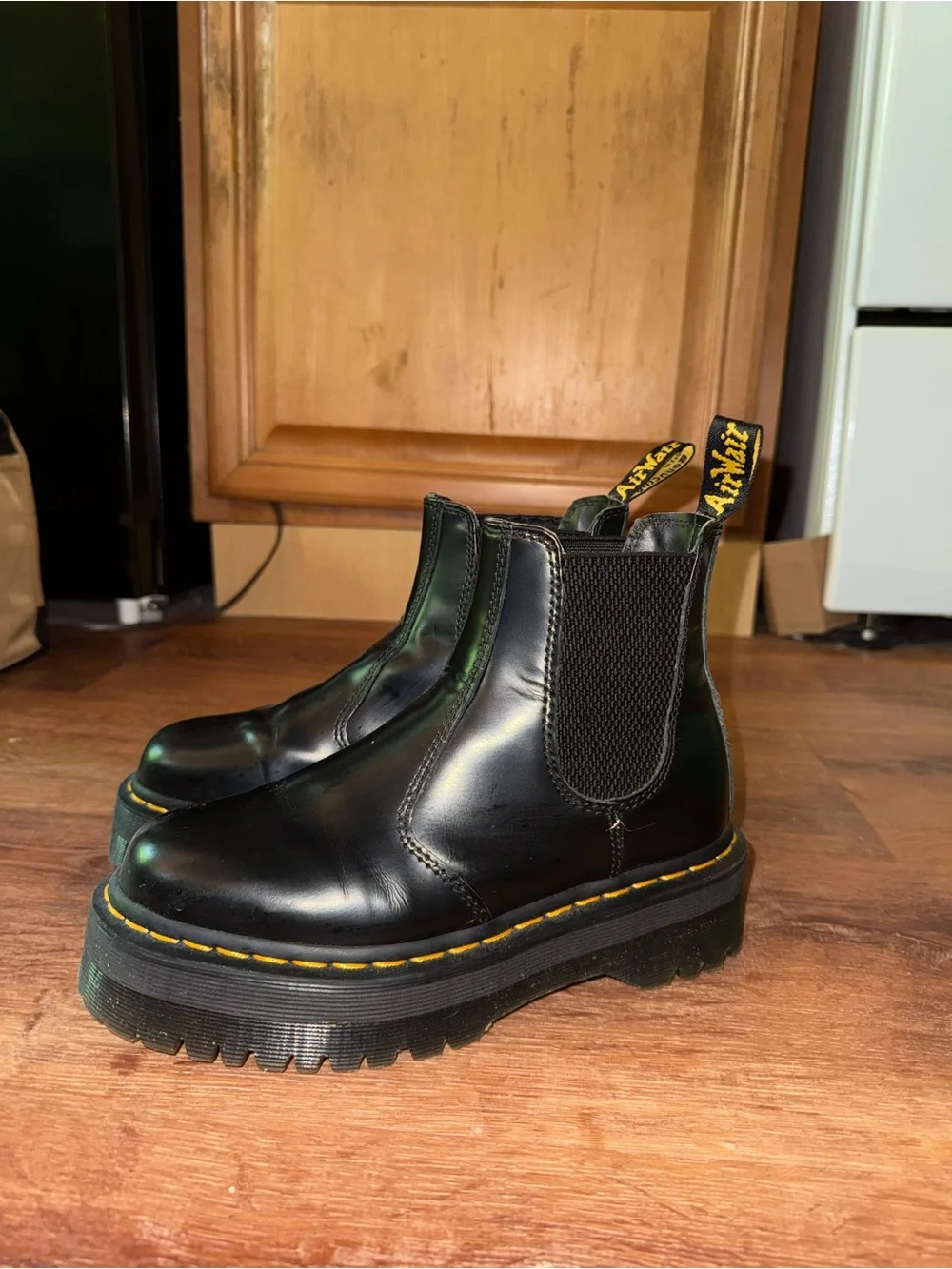 Dr. Martens sleek black